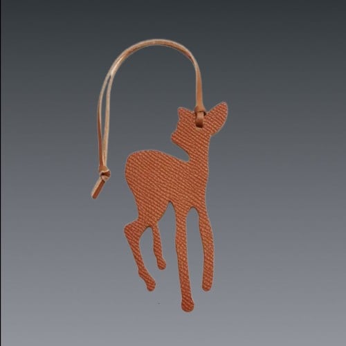 تعليقة غزالة - لون بني