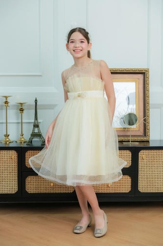 فستان بناتي