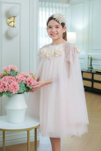 فستان بناتي