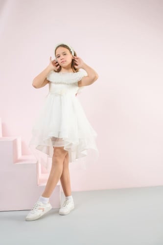 فستان بناتي الزهرة البيضاء( 6 الى 16 سنه )