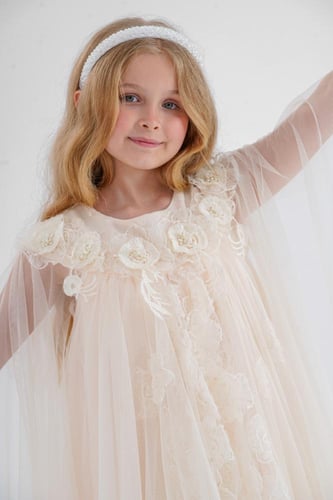 فستان بناتي