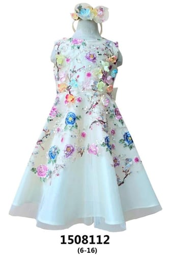 فستان بناتي