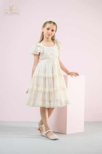 فستان بناتي