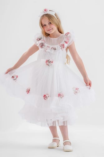 فستان بناتي