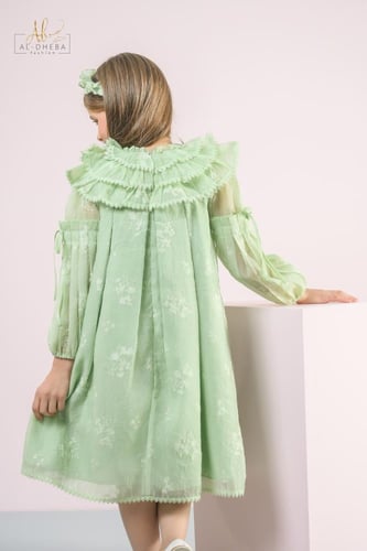 فستان بناتي