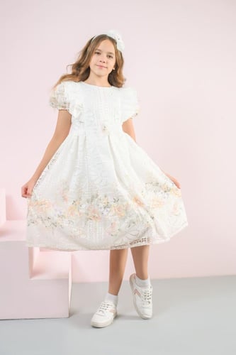 فستان بناتي