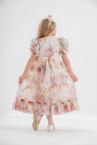 فستان بناتي