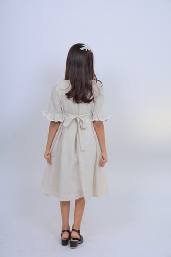 فستان بناتي