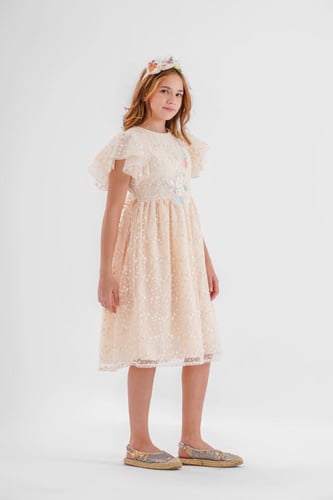 فستان بناتي