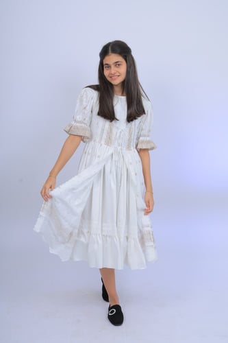 فستان بناتي