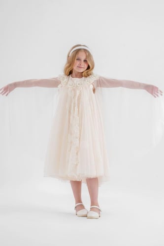 فستان بناتي