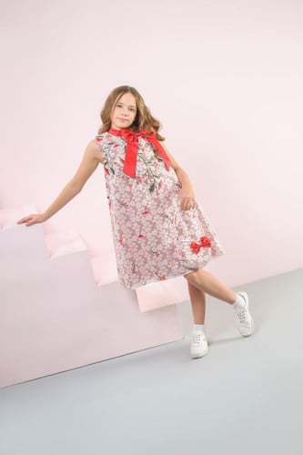 فستان بناتي