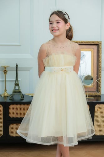 فستان بناتي