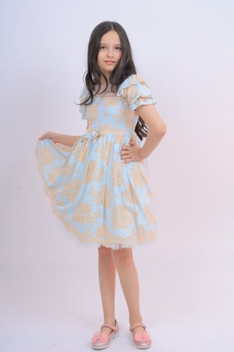 فستان بناتي