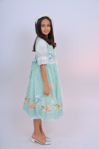 فستان بناتي