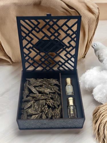 100 جرام عود تايقر محسن + 2 مسك مجاناً