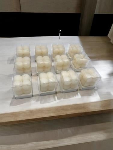 توزيعات شموع معطرة 12 حبة