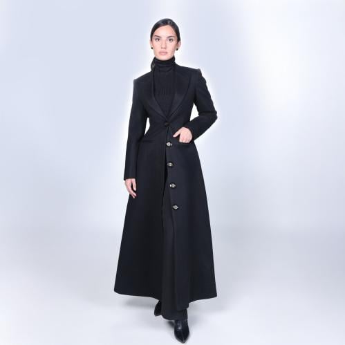 The Noray Fitted Long Coat