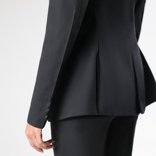 مجموعة رسمية منسوجة من اللينن باللون الأسود الصافـ...