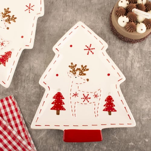 صحن شجرة الأرز