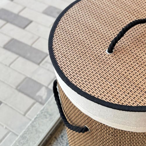 سلة ملابس خوص دائري