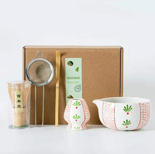 Matcha preparation set Saudi theme