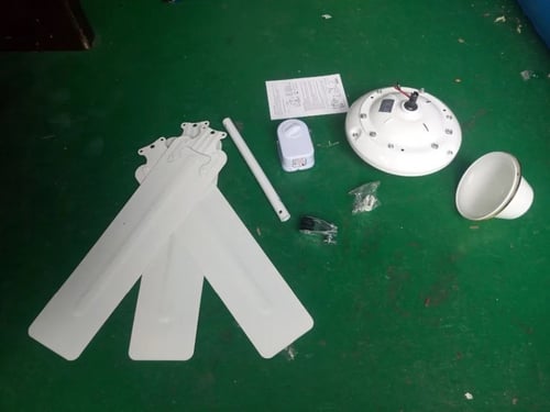 مروحة سقف 12 فولت - توفير الطاقة بكفاءة