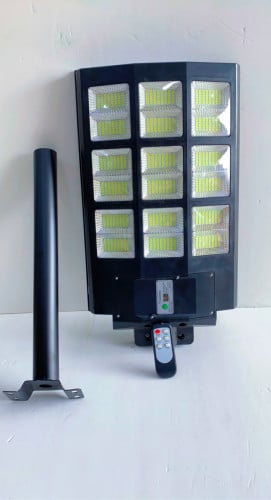 كشاف عمود 600 واط مع ريموت تحكم - موديل 670