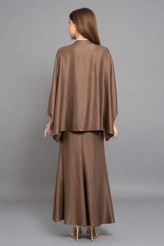 طقم ببلوزة واسعة وتنورة طويلة 469645