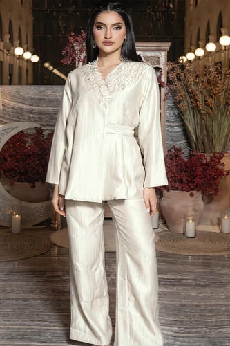 طقم أنيق من قميص وبنطلون 469262