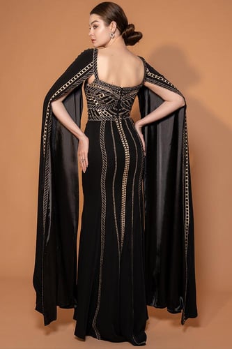 فستان فاخر من الساتان الثقيل 445226