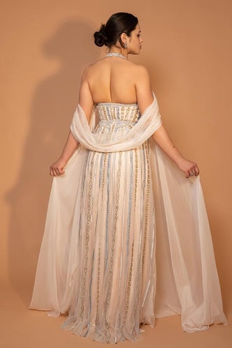 فستان سهرة فاخر بقصة هالتر 445239