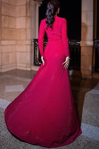 فستان سهرة فاخر مطرز بالكريستال 445204