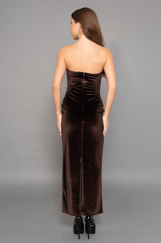 فستان مخمل أوف شولدرز 463508