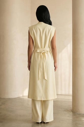 طقم كاجوال أنيق 469626