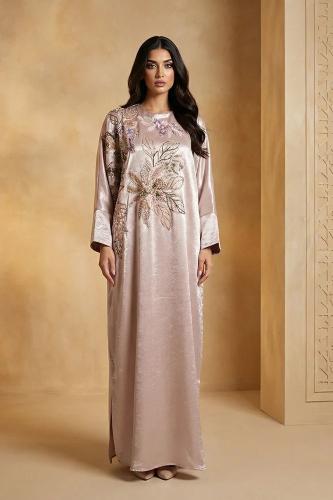 جلابية ساتان مطرزة 469681