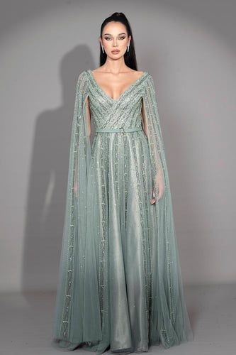 فستان سهرة تول مطرز بالكامل 445175