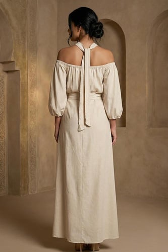 جلابية كريب بقصة مكشوفة 469657