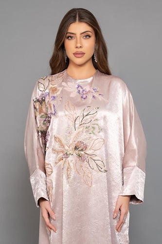 جلابية ساتان مطرزة 469681