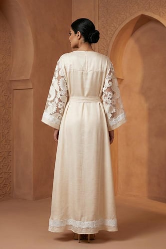 جلابية بتطريز لؤلؤ 469916