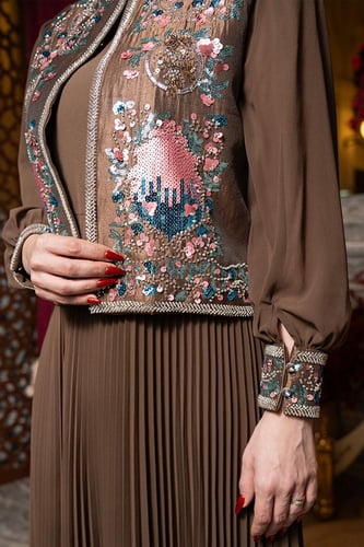 جلابية بليسية سادة بأكمام طويلة 460502