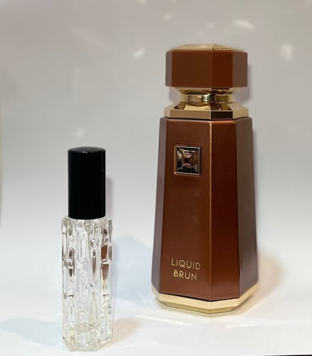 عينة عطر ليكويد برون من فرنش ايفنيو ( شبيه عطر الث...