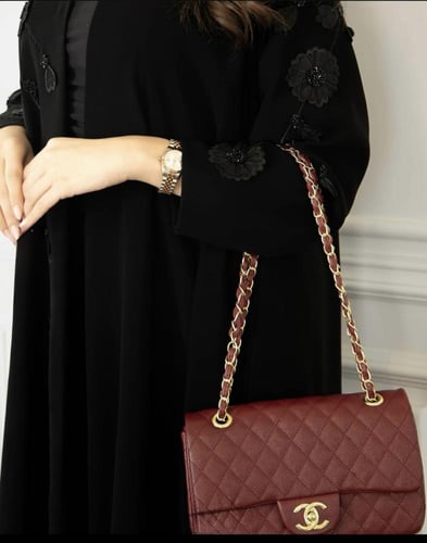 عباية الاميره