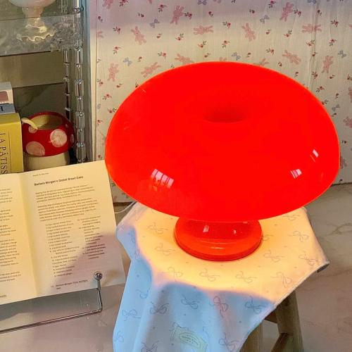 Mushroom lamp