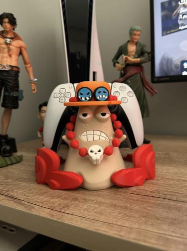 Controller stand Ace one piece