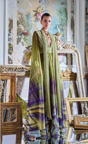 فستان سهرة طويل فخم من ماركة ERKAN