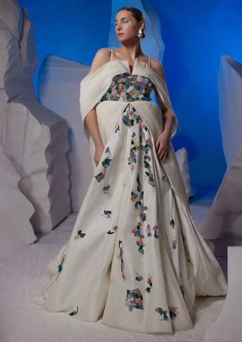 Chanderi silk gown featuring vibrant silk thread e...