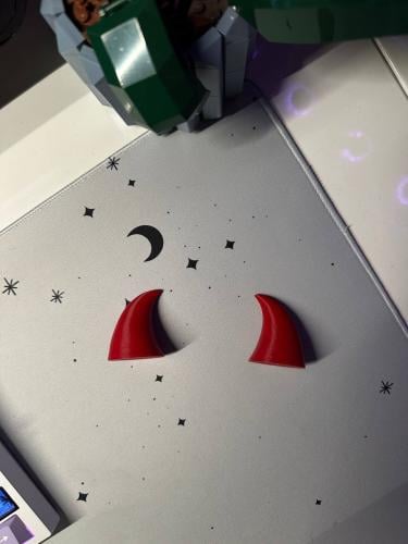 زينه قرون الشيطان