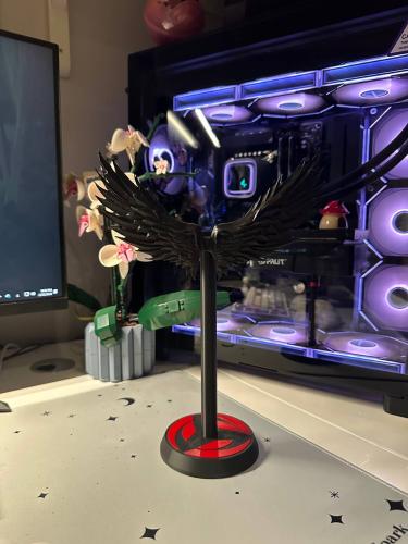 حامل سماعات - اجنحة ايتاشي