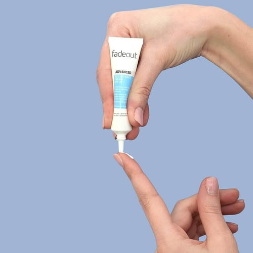 كريم الحماية المبيض لمنطقة حول العين Fade Out 15ML...